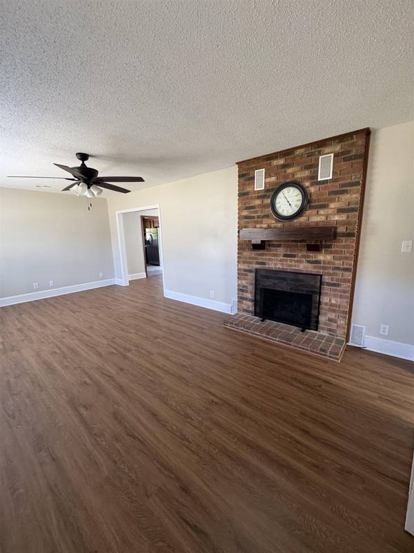 3013 Country Club RD, Spartanburg, SC 29302