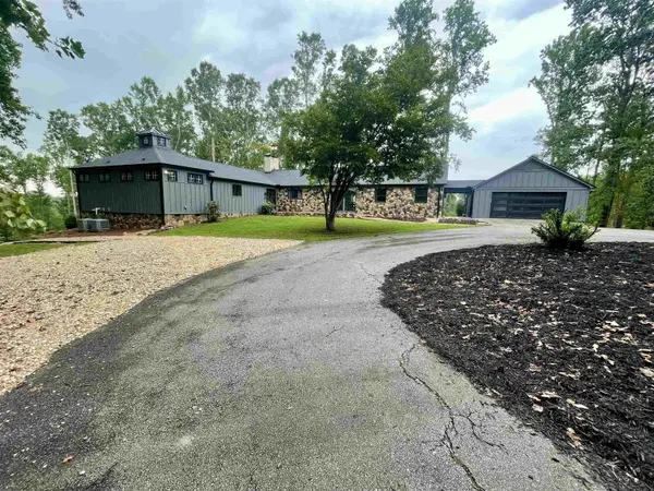 380 Indian Creek RD, Spartanburg, SC 29302