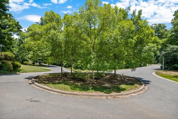 100 Old Compton ST, Pendleton, SC 29670