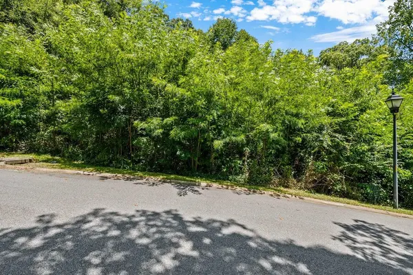 100 Old Compton ST, Pendleton, SC 29670
