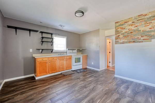 126 W Church ST, Cowpens, SC 29330