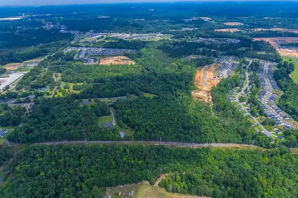 228 Varner Rd, Woodruff, SC 29388