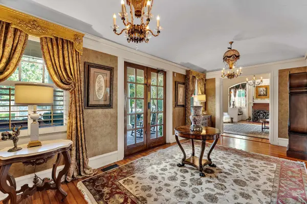 571 E Main ST, Spartanburg, SC 29302
