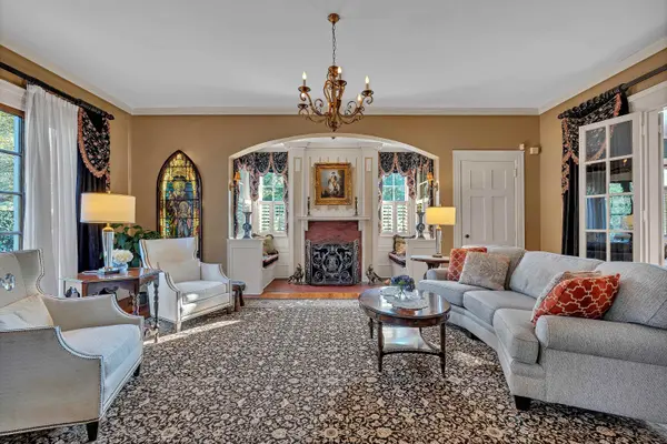 571 E Main ST, Spartanburg, SC 29302