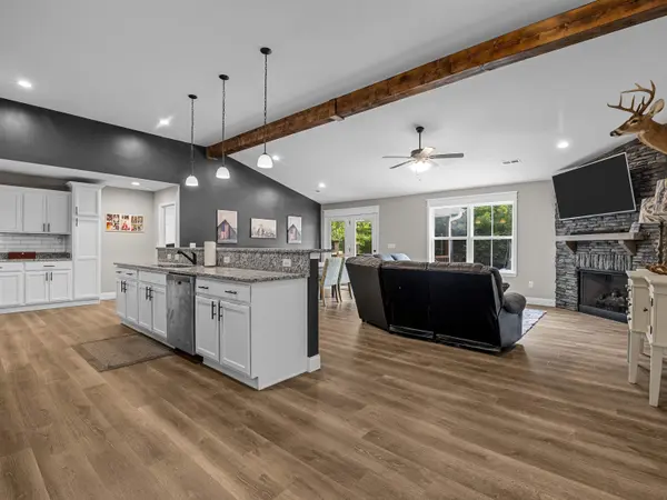 10938 Reidville RD, Greer, SC 29651-7520