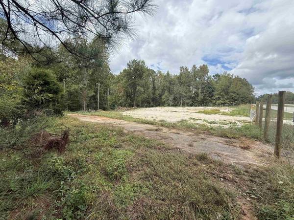 9000 U.S. 221 HWY, Woodruff, SC 29388
