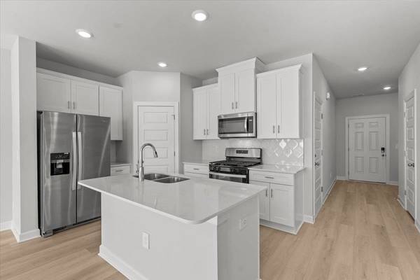 402 Blissful CT, Taylors, SC 29687