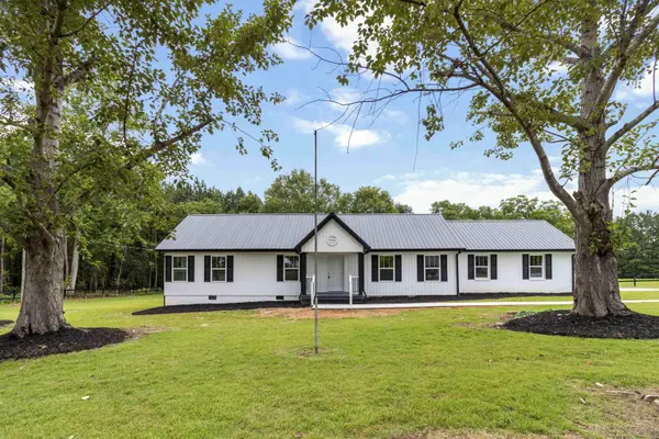 1620 Bishop RD, Inman, SC 29349