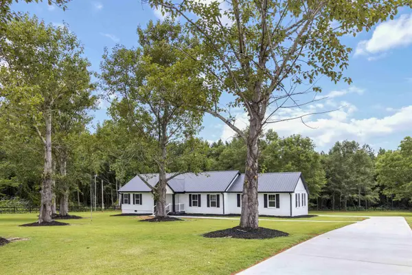 1620 Bishop RD, Inman, SC 29349