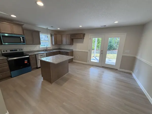1256 Cleve Gosnell LN, Spartanburg, SC 29303