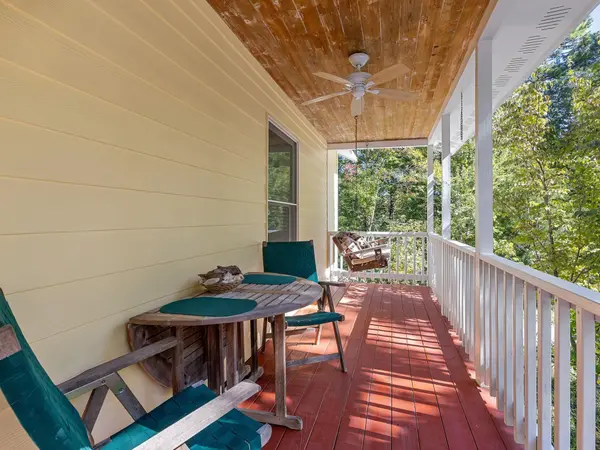 160 Caledonia RD, Landrum, SC 29356