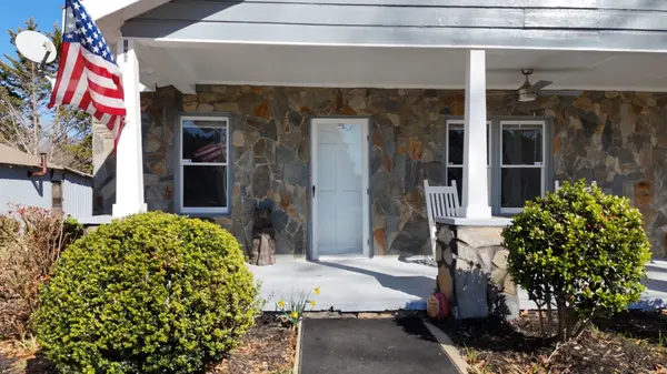1953 Big Island RD, Rutherfordton, NC 28139