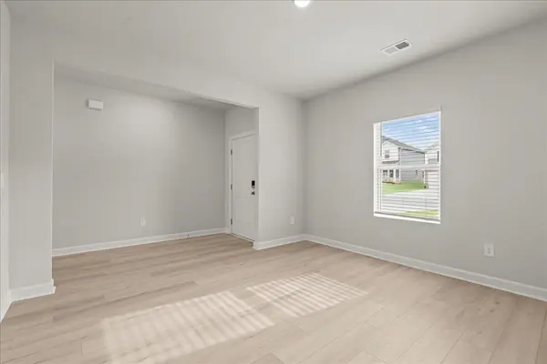 106 Madison CT, Gray Court, SC 29645