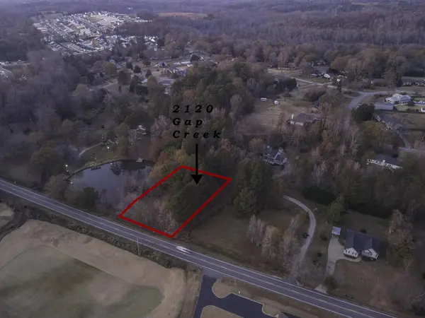 2120 Gap Creek RD, Greer, SC 29651
