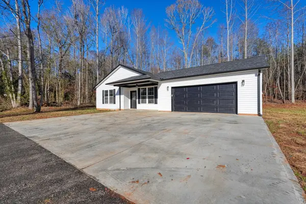 2225 Cowpens Pacolet RD, Spartanburg, SC 29307