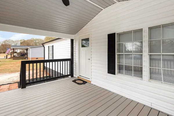 1635 Anderson Ridge RD, Simpsonville, SC 29681