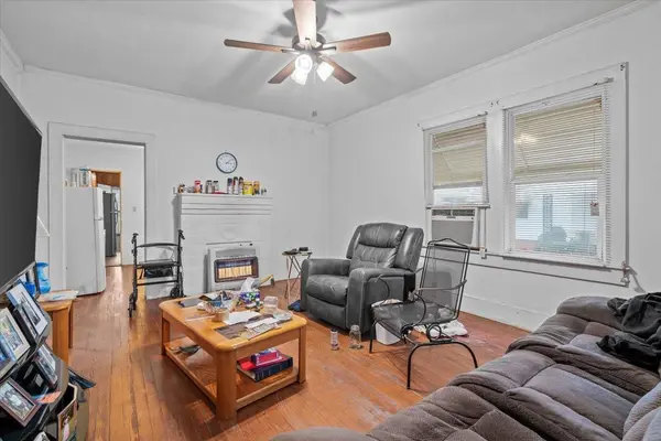 550 Leaman AVE, Whitmire, SC 29178