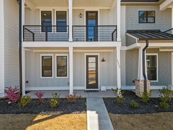 1212 N Pinot RD, Duncan, SC 29334