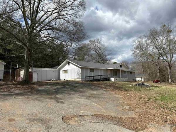 100 Clary DR, Spartanburg, SC 29303