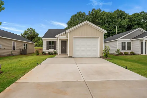 131 Cloverfield LN, Spartanburg, SC 29303