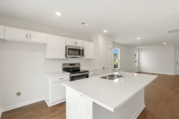 127 Cloverfield LN, Spartanburg, SC 29303
