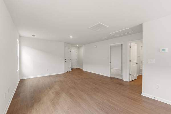 134 Cloverfield LN, Spartanburg, SC 29303