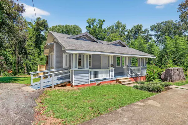 5 Texas ST, Honea Path, SC 29654-1741
