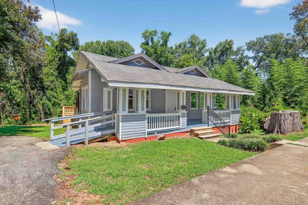 5 Texas ST, Honea Path, SC 29654-1741