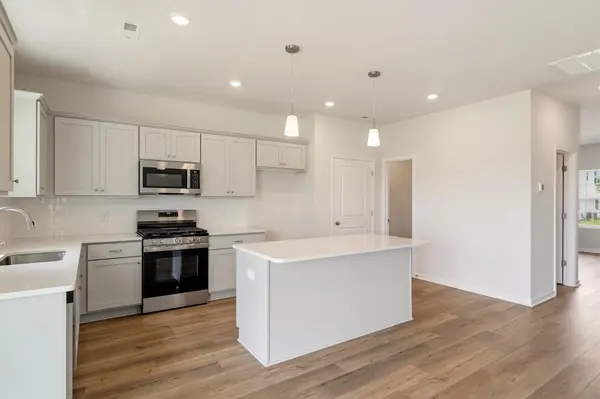 2324 Mill LOOP, Spartanburg, SC 29301