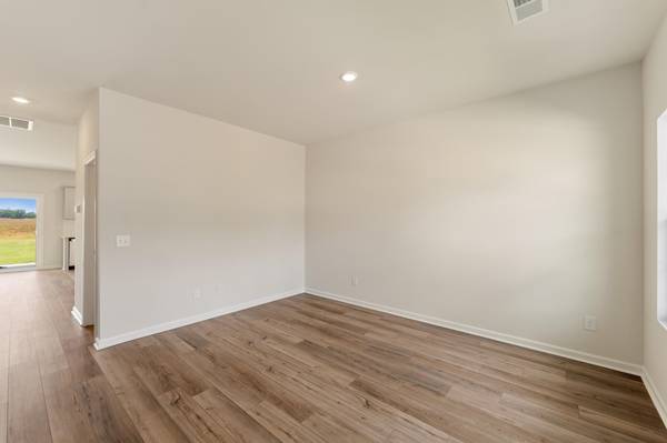 2324 Mill LOOP, Spartanburg, SC 29301