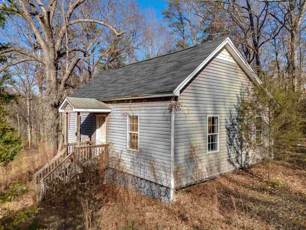 142 McGill ST, Pacolet, SC 29372