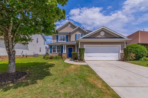 811 South Edisto River DR, Roebuck, SC 29376