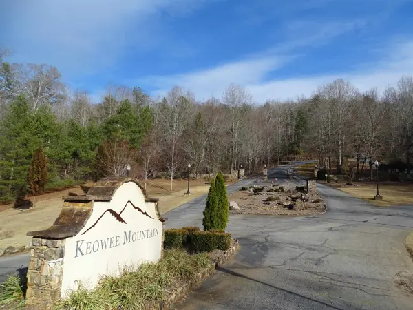 216 Gabriel WAY, Pickens, SC 29671