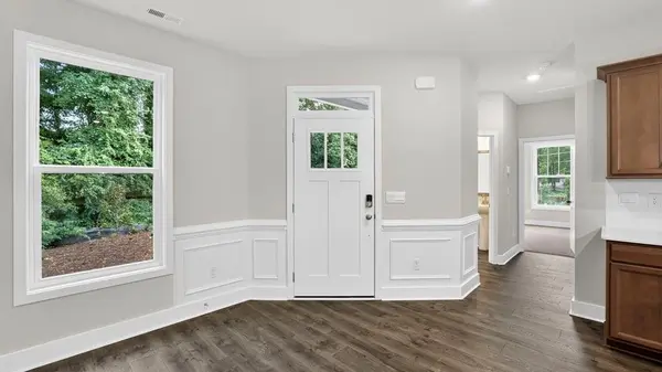 723 Lesbury LN, Spartanburg, SC 29301