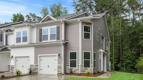 723 Lesbury LN, Spartanburg, SC 29301