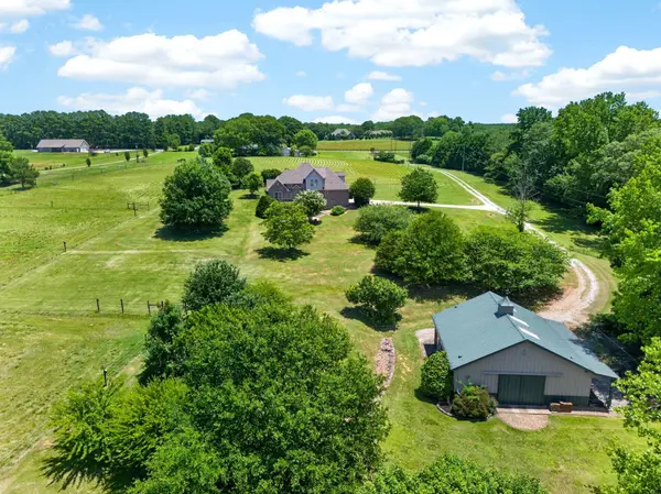 719 Hickory HOLW, Inman, SC 29349