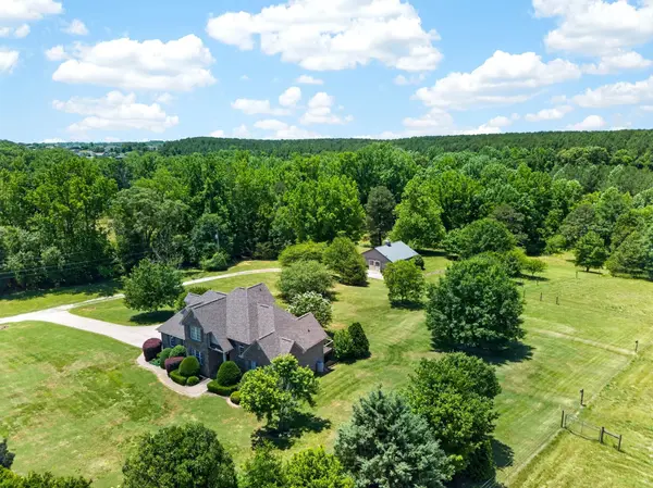 719 Hickory HOLW, Inman, SC 29349