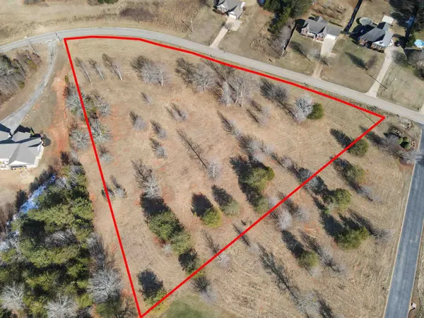 901 Peachtree RD, Chesnee, SC 29323