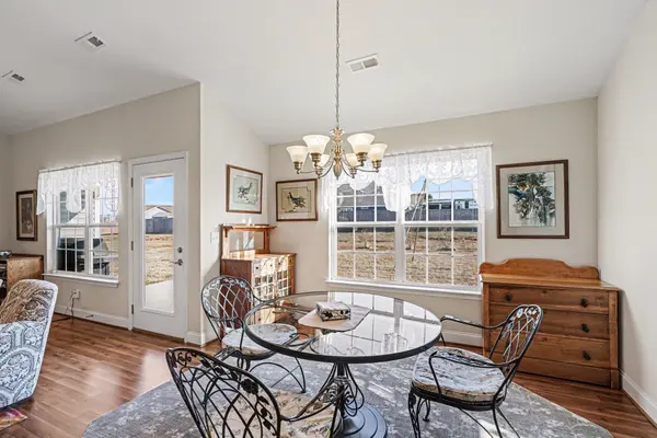 125 Apple Grove DR, Inman, SC 29349