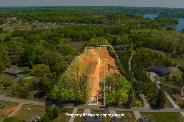 2590 Foster RD, Inman, SC 29349