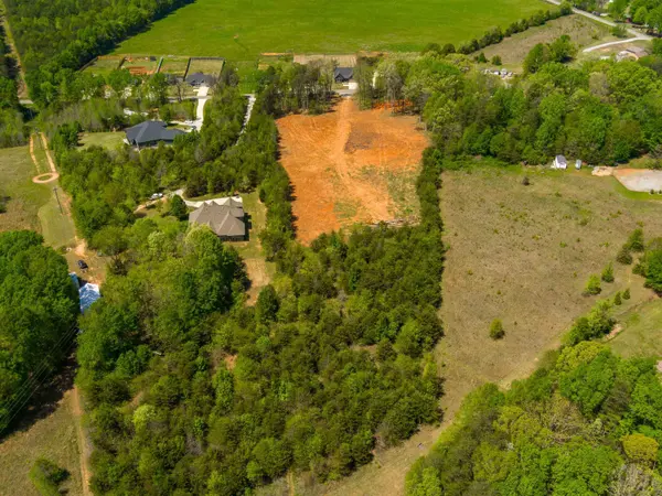 2590 Foster RD, Inman, SC 29349