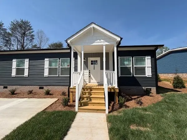 296 Forest Lake RD, Duncan, SC 29334