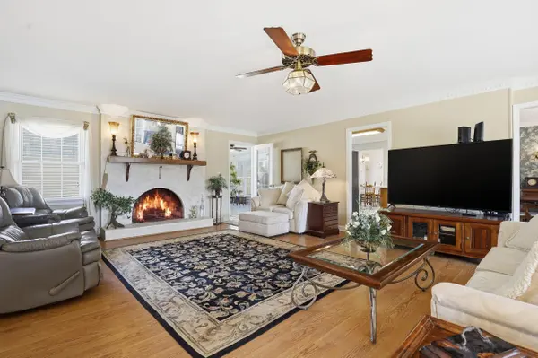 100 Overton AVE, Greenville, SC 29617-7514