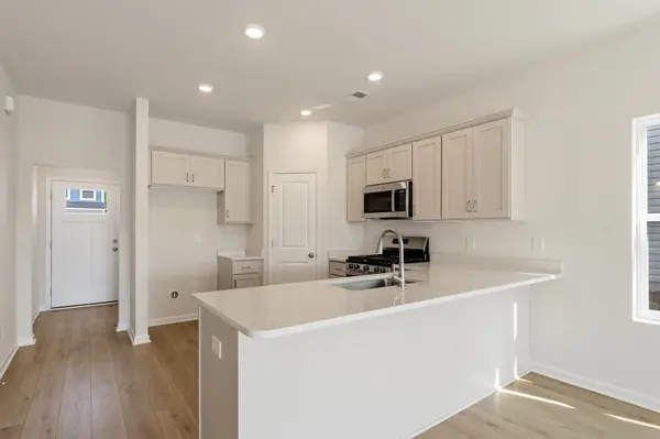 2332 Mill LOOP, Spartanburg, SC 29301