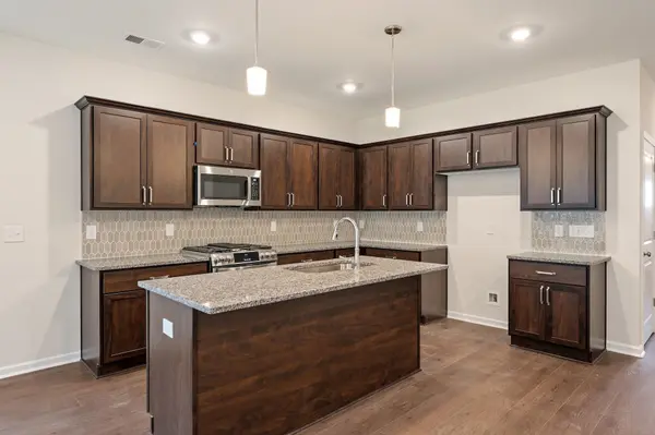 7047 New Horizons LN, Boiling Springs, SC 29316