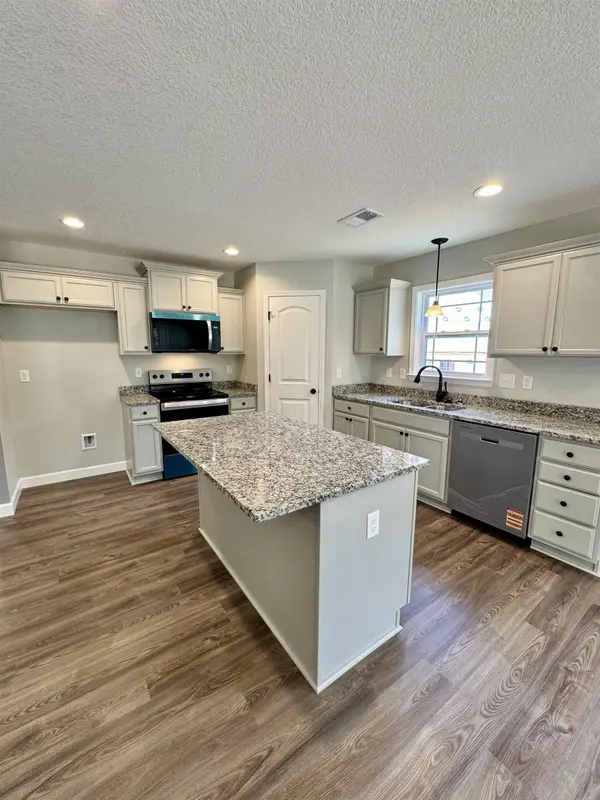 140 E Twisted Tree DR, Gaffney, SC 29341