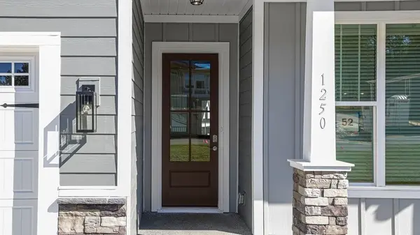 1250 Clearbrook LN, Campobello, SC 29322