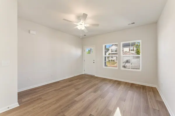 2320 Mill LOOP, Spartanburg, SC 29301