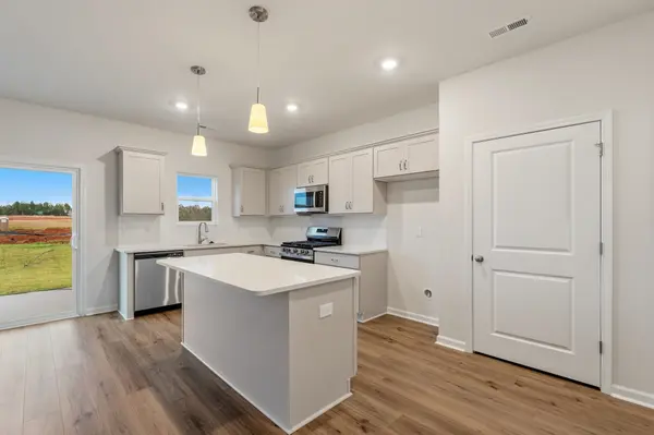 2300 Mill LOOP, Spartanburg, SC 29301