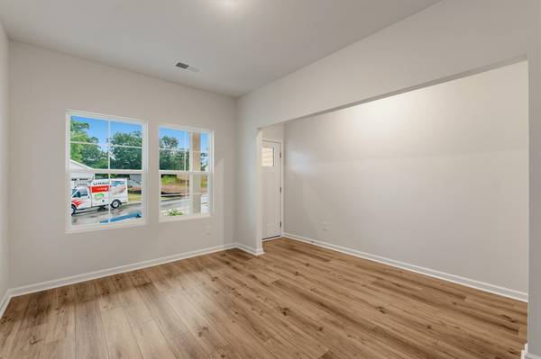 2300 Mill LOOP, Spartanburg, SC 29301
